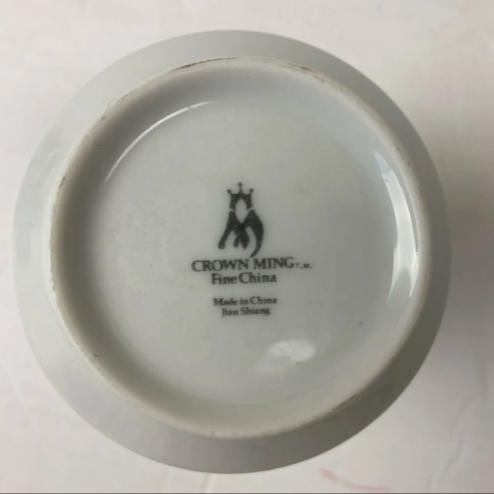 Vintage crown ming